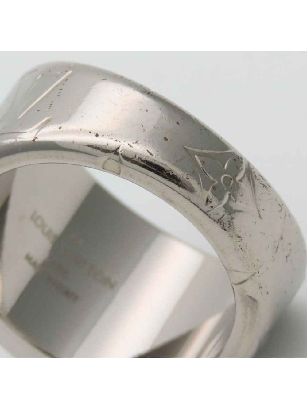 Louis Vuitton Ring Signet Monogram Metal Silver Plated - Picture 8 of 10